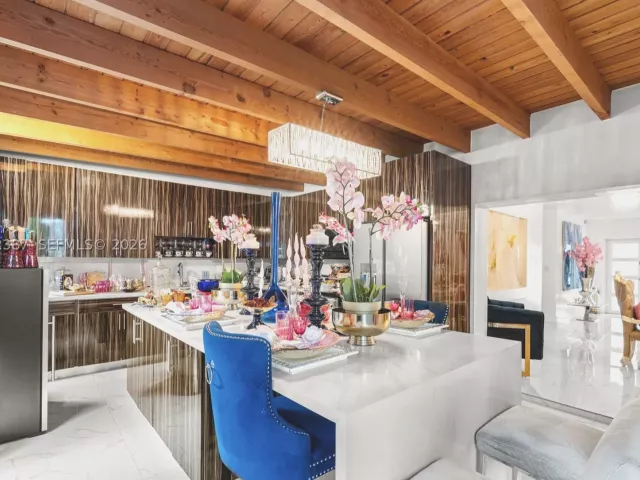 Продажа дома по адресу 12721 SW 47th St - фото 9232715
