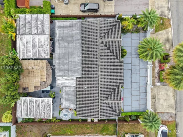 Продажа дома по адресу 12721 SW 47th St - фото 9232817