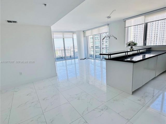 Квартира в аренду номер3105 - фото 7486810