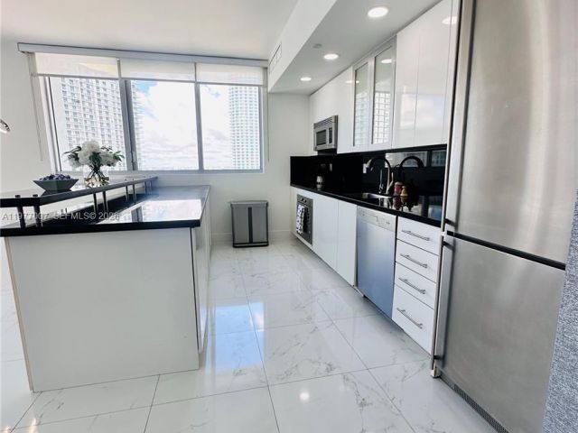 Квартира в аренду номер3105 - фото 7486811