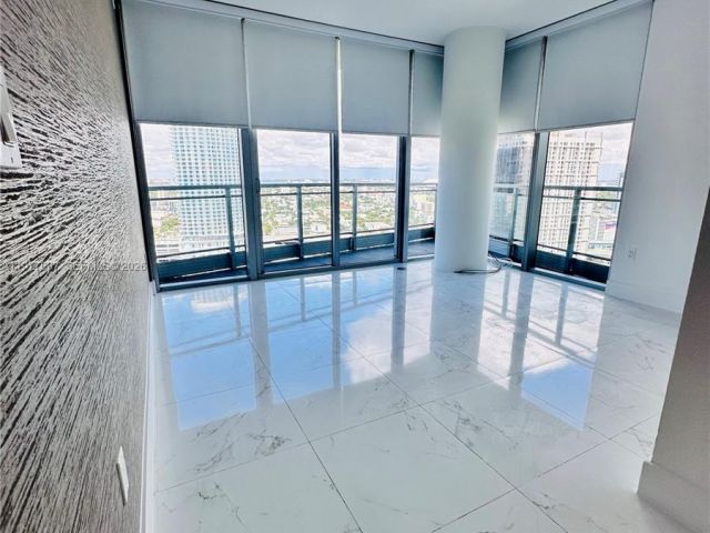 Квартира в аренду номер3105 - фото 7486815