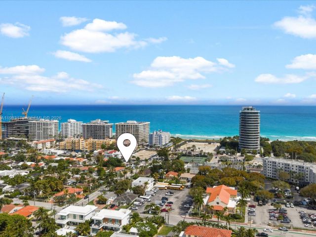 Продажа дома по адресу 301 88th St - фото 7467103