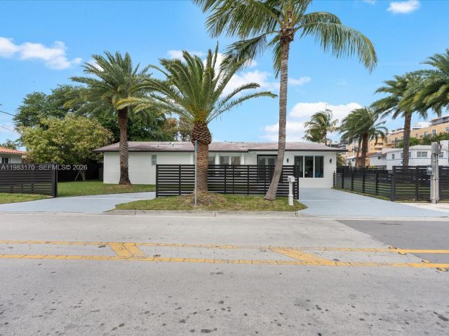 Продажа дома по адресу 301 88th St - фото 7467105