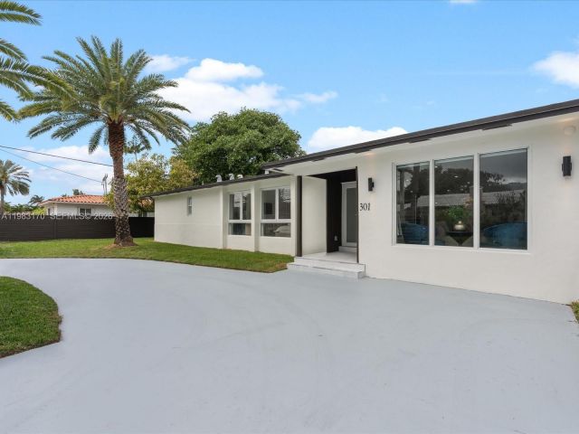 Продажа дома по адресу 301 88th St - фото 7467106