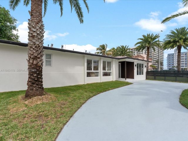 Продажа дома по адресу 301 88th St - фото 7467108