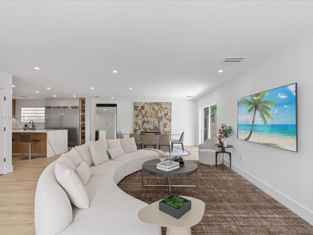 Продажа дома по адресу 301 88th St - фото 7467121