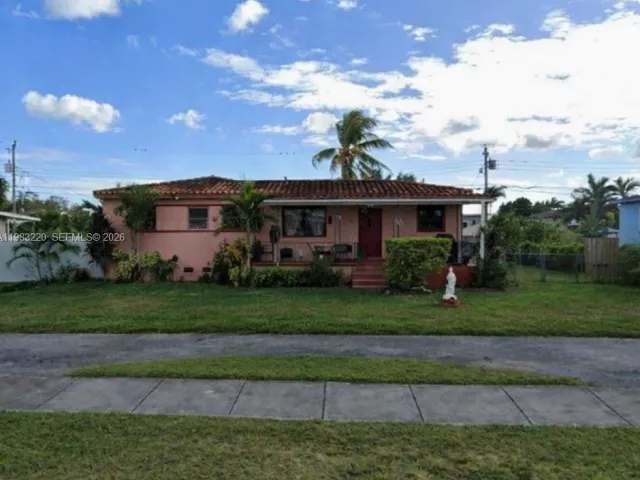 Продажа дома по адресу 8330 SW 27th Ter - фото 7608863