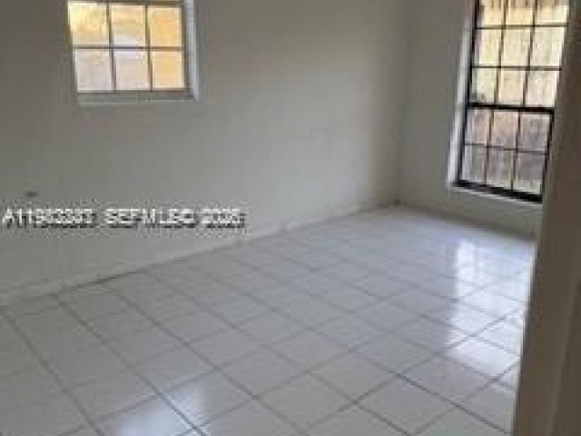 Продажа дома по адресу 20610 SW 120th Pl - фото 7501710