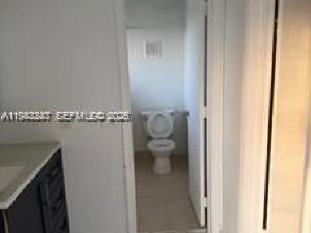 Продажа дома по адресу 20610 SW 120th Pl - фото 7501712