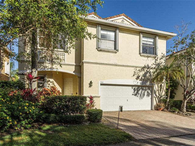 Дом в аренду по адресу 1560 Seagrape Way - фото 7472794