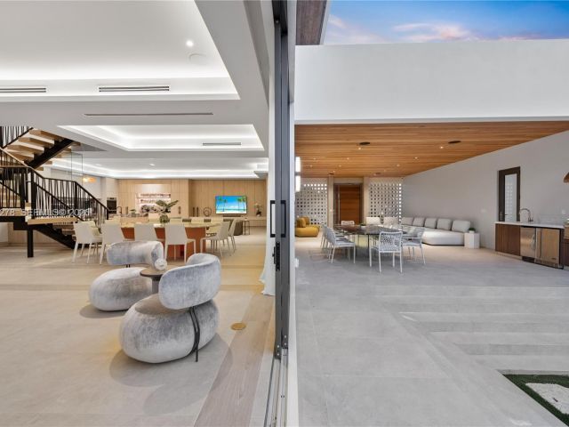 Дом в аренду по адресу 1200 NE 87th St - фото 7466169