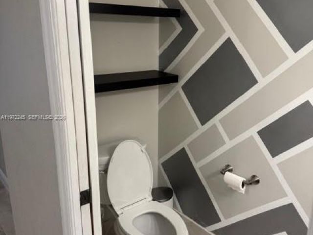 Дом в аренду по адресу 5650 NW 115th Ct 203 - фото 7484949