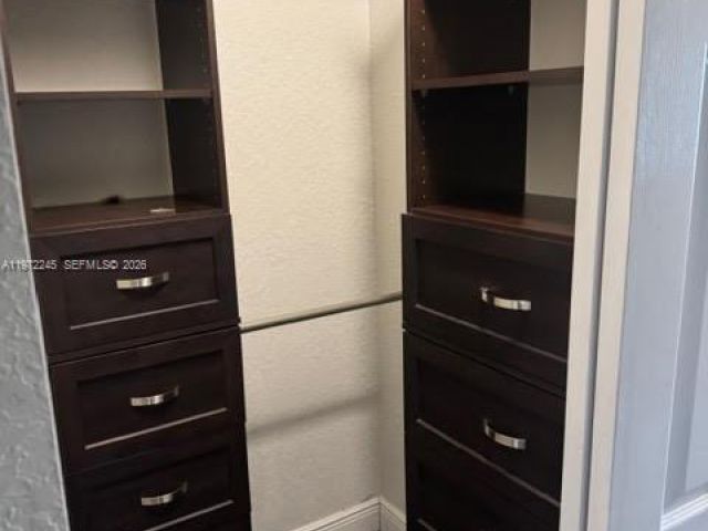 Дом в аренду по адресу 5650 NW 115th Ct 203 - фото 7484956