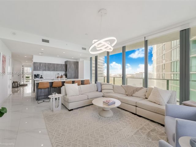 Квартира в аренду номер1007 - фото 7494485