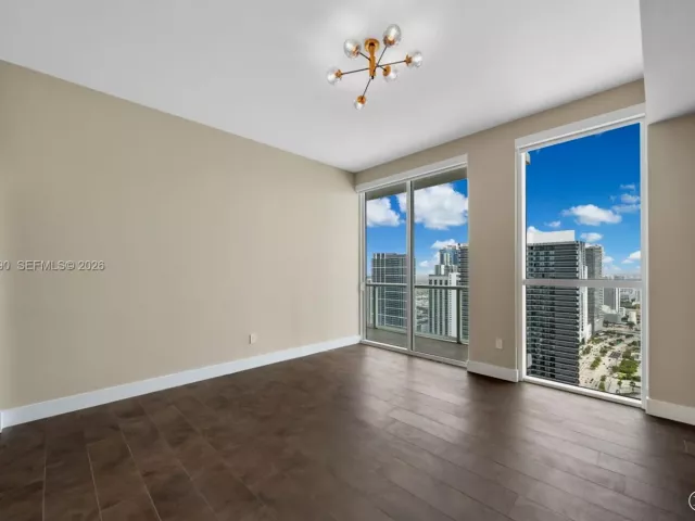 Продажа квартиры # - фото 7488797