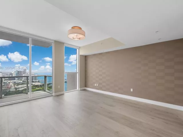 Продажа квартиры # - фото 7488799