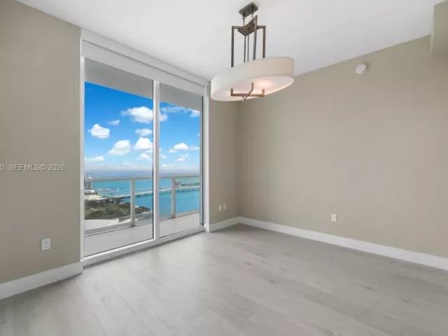 Продажа квартиры # - фото 7488802