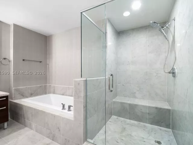 Продажа квартиры # - фото 9093463