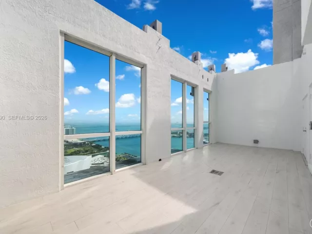 Продажа квартиры # - фото 7488793