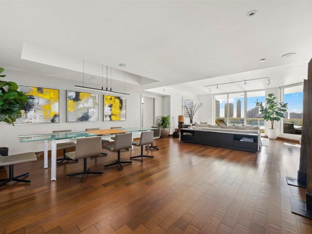 Продажа квартиры #1208 - фото 7486681