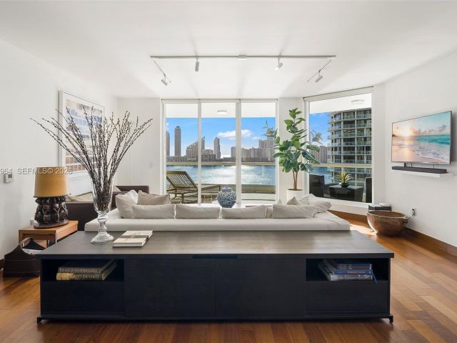 Продажа квартиры #1208 - фото 7486683