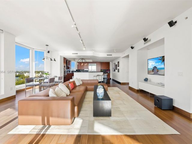 Продажа квартиры #1208 - фото 7486687