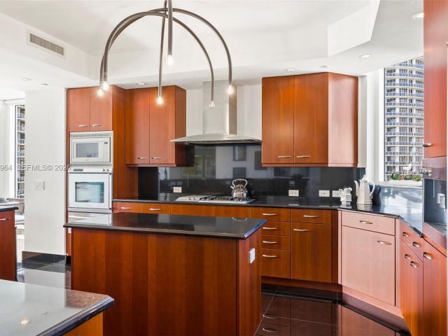 Продажа квартиры #1208 - фото 7486695