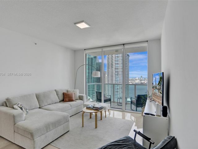 Продажа квартиры #4112 - фото 7490670