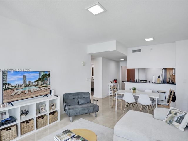 Продажа квартиры #4112 - фото 7490672