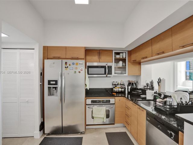 Продажа квартиры #4112 - фото 7490678