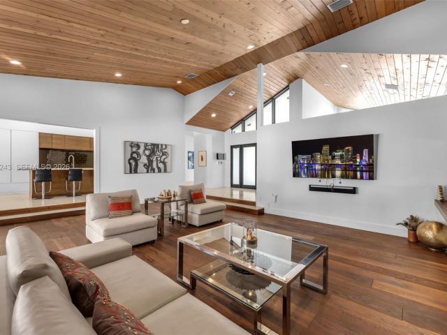 Продажа дома по адресу 8967 SW 117th St - фото 7466469