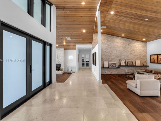 Продажа дома по адресу 8967 SW 117th St - фото 7466472