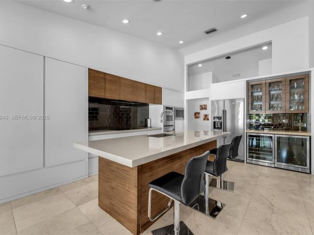 Продажа дома по адресу 8967 SW 117th St - фото 7466476