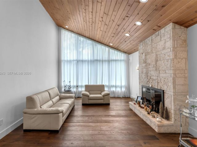 Продажа дома по адресу 8967 SW 117th St - фото 7466479