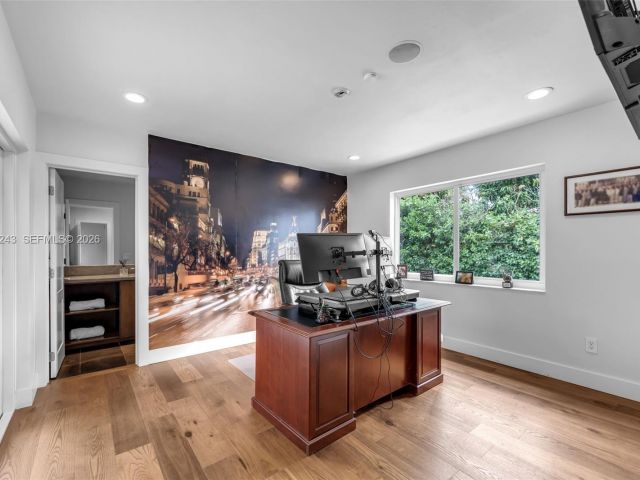 Продажа дома по адресу 8967 SW 117th St - фото 7466481