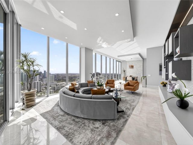 Продажа квартиры #4904 - фото 7525417