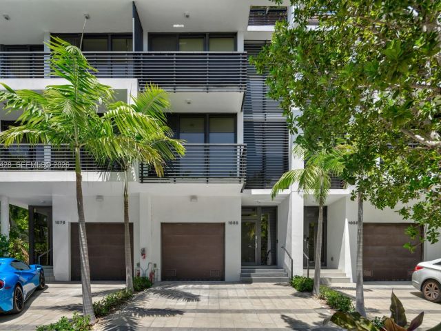 Продажа дома по адресу 1065 99th St - фото 7478043