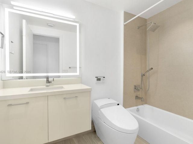 Продажа дома по адресу 1065 99th St - фото 7478060