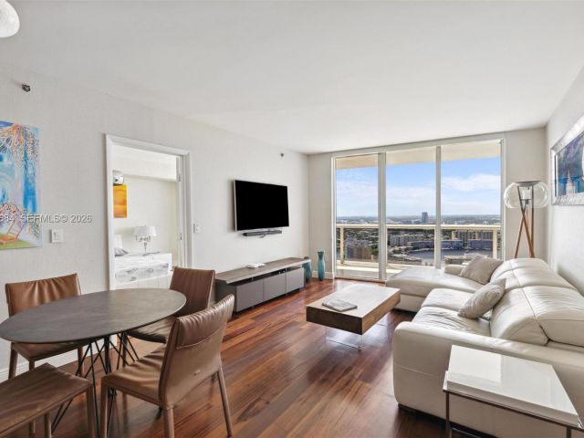 Квартира в аренду номер3606 - фото 7500401