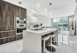 Квартира #806