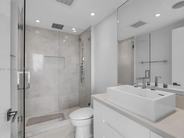 Продажа квартиры #3703 - фото 7511660