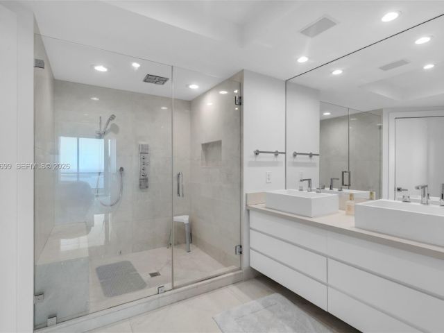 Продажа квартиры #3703 - фото 7511665