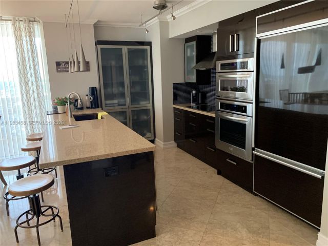 Квартира в аренду номер4006 - фото 7499277