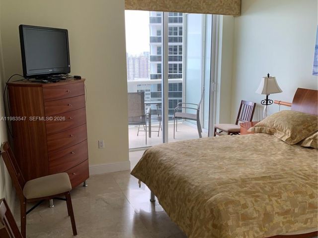 Квартира в аренду номер2503 - фото 7499298