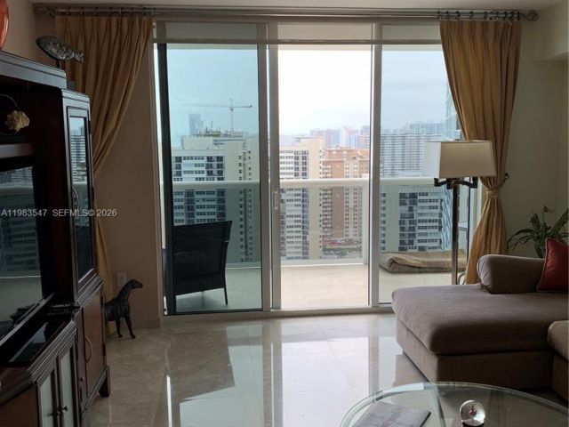 Квартира в аренду номер2503 - фото 7499302