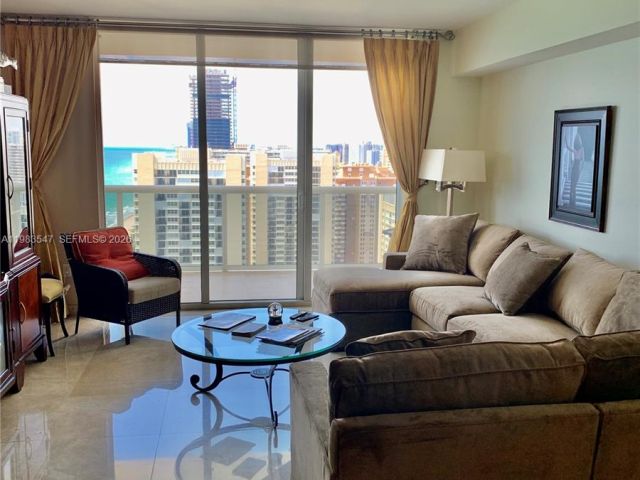 Квартира в аренду номер2503 - фото 7499305