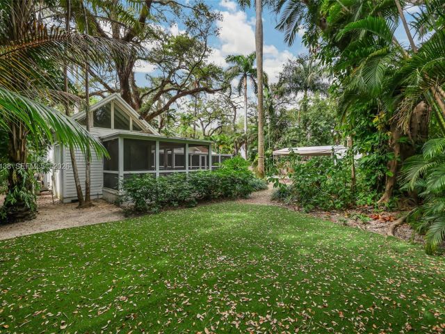 Продажа дома по адресу 2925 Seminole St - фото 7464491