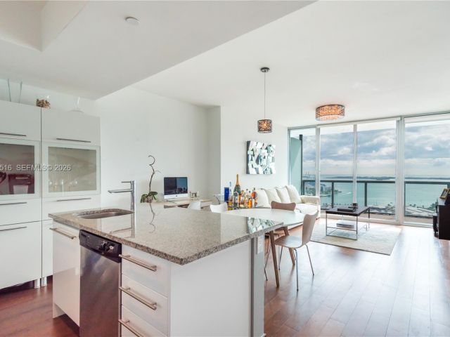 Продажа квартиры #3506 - фото 7477937