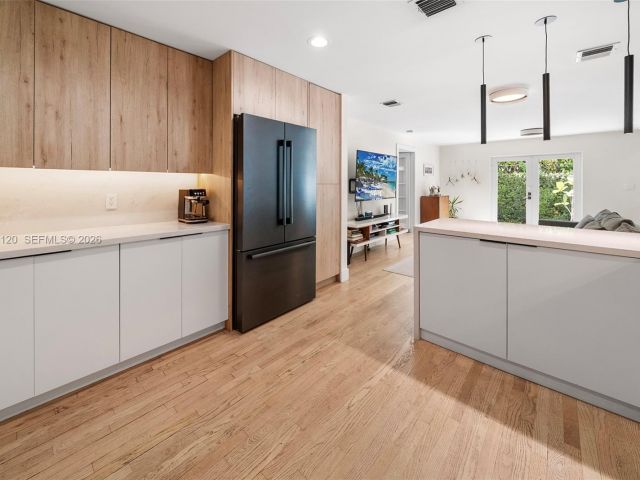 Продажа дома по адресу 14 San Sebastian Ave - фото 7525528