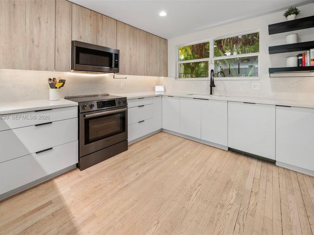 Продажа дома по адресу 14 San Sebastian Ave - фото 7525529